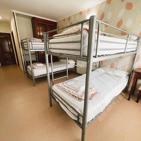 Albergue O Cruceiro Кальдас-де-Рейес Экстерьер фото